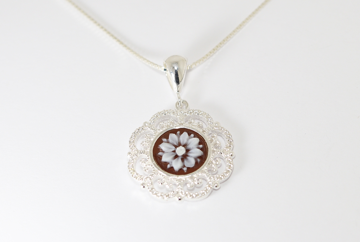 CIONDOLO SARDONICA 10MM ARGENTO ZIRCONI-2374