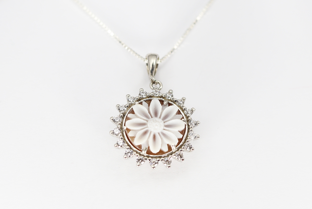 CIONDOLO SARDONICA GIRASOLE 14MM ARGENTO E ZIRCONI-2583