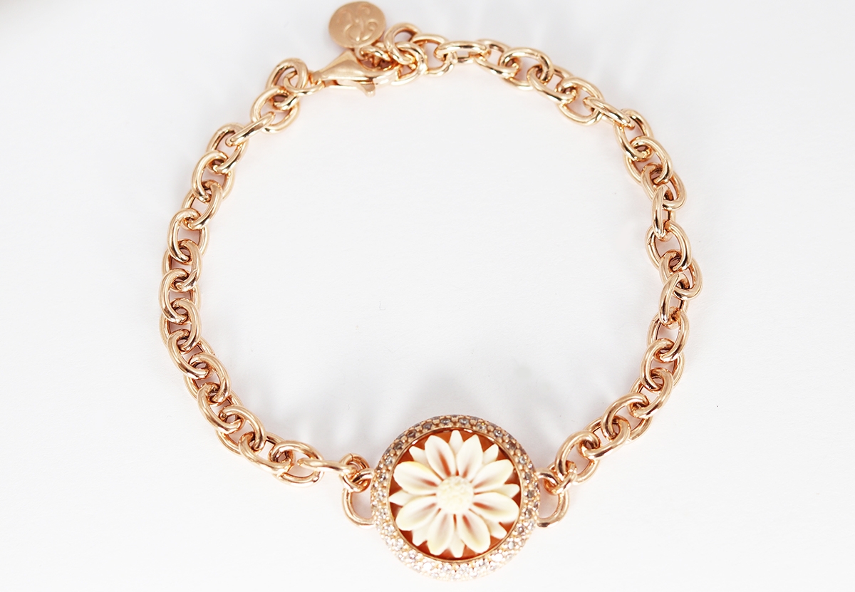 BRACCIALE CAMMEO CORNIOLA 14MM ARGENTO DORATO E ZIRCONI-2500