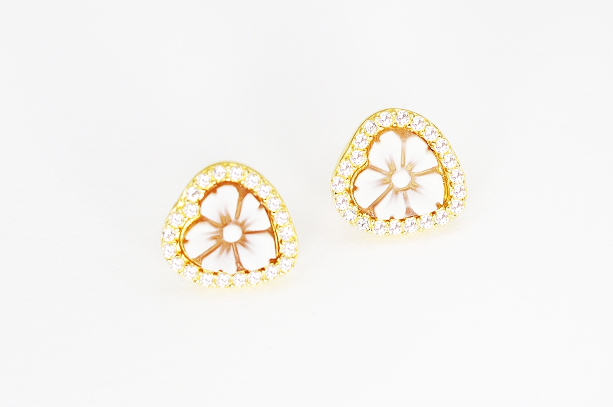 ORECCHINI CUORICINI SARDONICA 8 MM ARGENTO DORATO E ZIRCONI-0